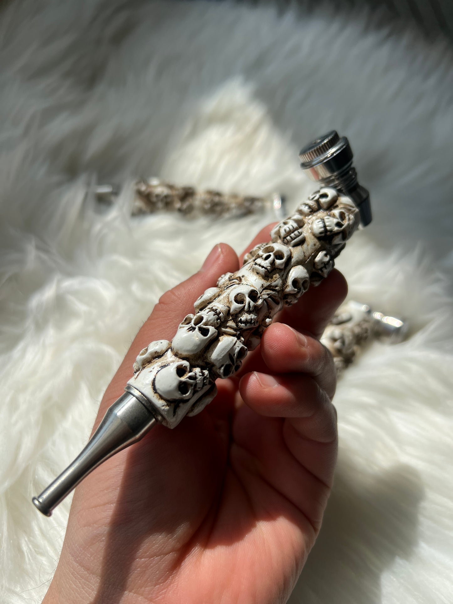 Skull pipe