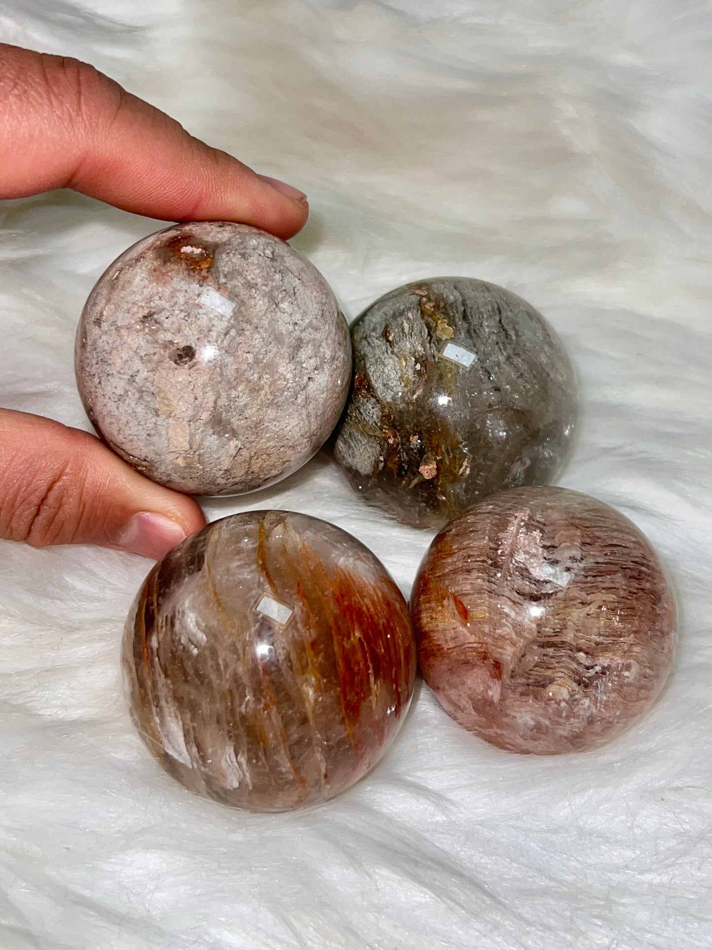 Thousand layer garden quartz sphere